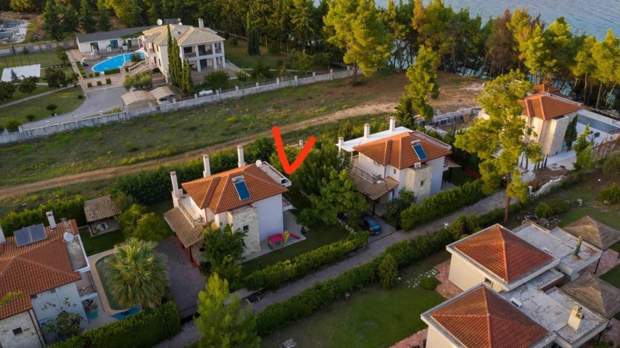 Villa-Danos Áfitos Exterior foto