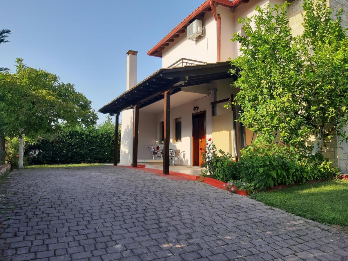 Villa-Danos Áfitos Exterior foto